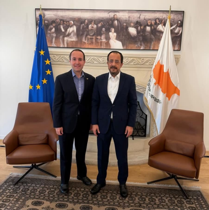 POMAK President Christos Karaolis meets with President Nikos Christodoulides