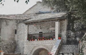 Μεταξύ ουρανού και γης η Μονή Παναγίας Πελεκητής στα Άγραφα