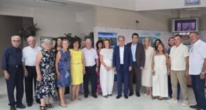 Βράβευσε τους αριστούχους των Λυκείων της Καστοριάς η «Ομόνοια»
