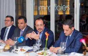 Χριστοδουλίδης: Νέες επενδύσεις από αμερικανικούς κολοσσούς το αμέσως επόμενο διάστημα