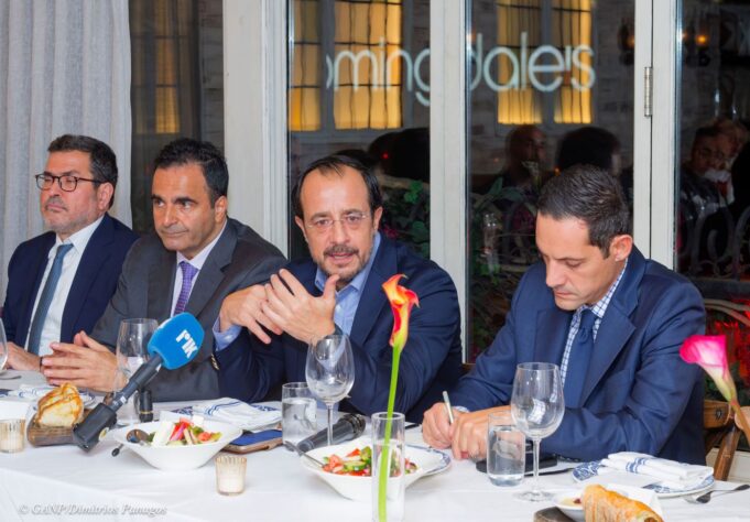 Χριστοδουλίδης: Νέες επενδύσεις από αμερικανικούς κολοσσούς το αμέσως επόμενο διάστημα