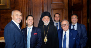 Ορίστηκαν οι Επιτροπές της Ομοσπονδίας H.E. Archbishop Elpidophoros welcomed Greek Prime Minister Kyriakos Mitsotakis at the University Club on behalf of all Greek American Organizations. Prime Minister Kyriacos Mitsotakis Presented Awards to six Prominent Greek Americans for their service to The Greek American Community.