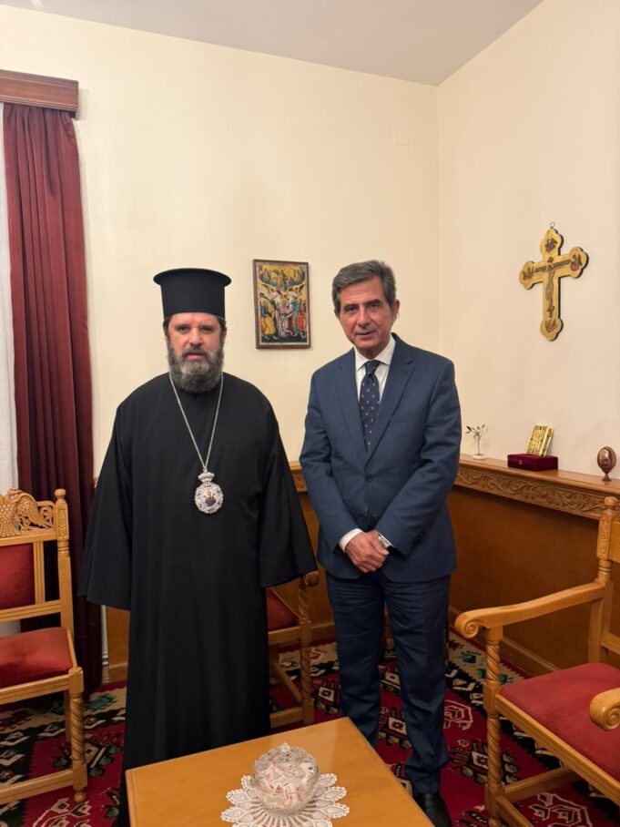 Επίσκεψη του ΥΜΑΘ Κώστα Γκιουλέκα στον Αρχιεπίσκοπο Αλβανίας Ιωάννη