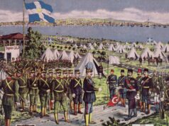 Στο φως έπειτα από 25 χρόνια η ιστορική στολή του Χασάν Ταχσίν Πασά – Θα εκτεθεί μόνιμα στο Πολεμικό Μουσείο