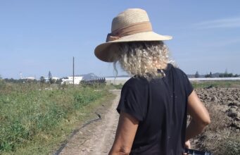 Η αγρότισσα Ελένη Κρητικού μιλά για μια ζωή στα χωράφια και στη λαϊκή αγορά